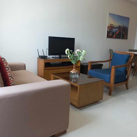 Condo-Mactan Newtown Мактан Екстериор снимка